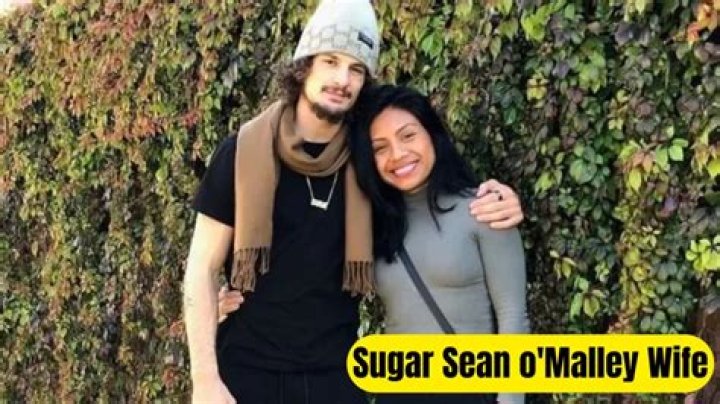 Sean Casey’s Wife: Who is Sean Casey Dating?