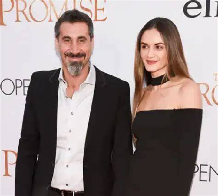 Serj Tankian’s Wife: Who is Serj Tankian Dating?