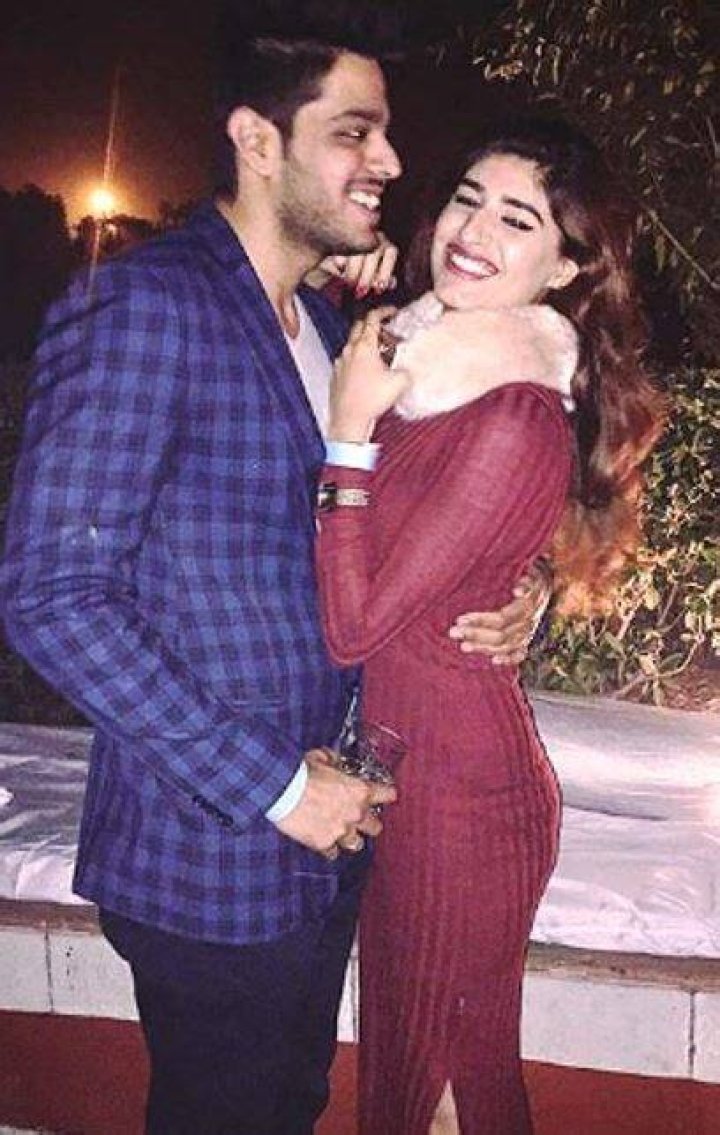 Shreya Mehta’s Boyfriend: Who is Shreya Mehta Dating?
