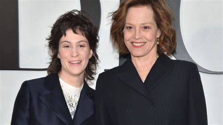 Sigourney Weaver’s Husband: Who is Sigourney Weaver Dating?
