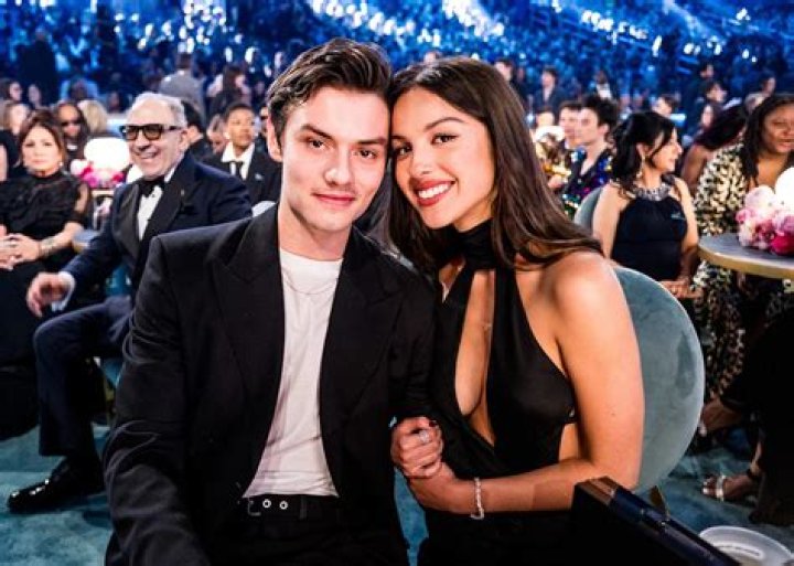 StarrTheRoar’s Boyfriend: Who is StarrTheRoar Dating?
