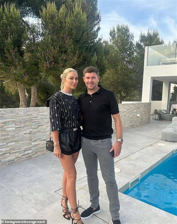 Steven Gerrard’s Wife: Who is Steven Gerrard Dating?