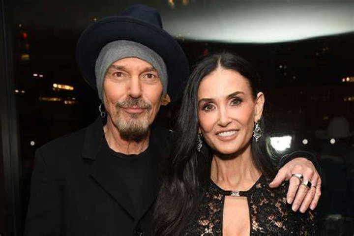 Suzanne Moore’s Boyfriend: Who is Suzanne Moore Dating?
