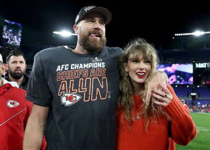 Taylor Swift & Parents Celebrate Christmas at Travis Kelce’s Home, Report Says