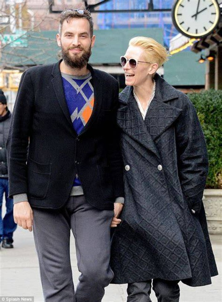 Tilda Swinton’s Boyfriend: Who is Tilda Swinton Dating?