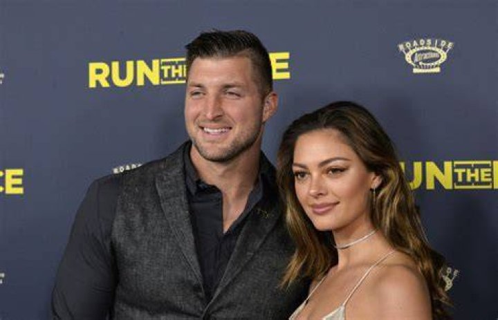 Tim Holt’s Girlfriend: Who is Tim Holt Dating?