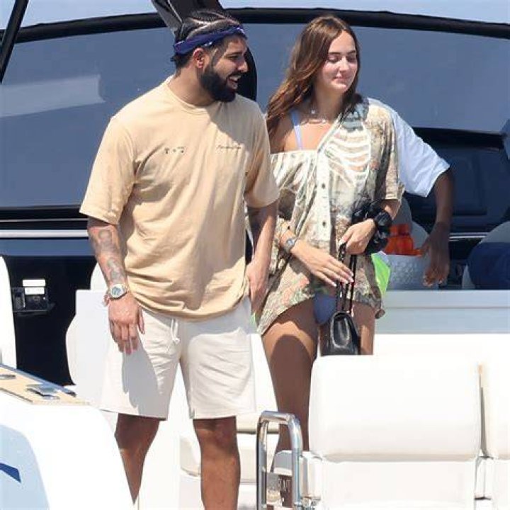Timothy Drake’s Girlfriend: Who is Timothy Drake Dating?