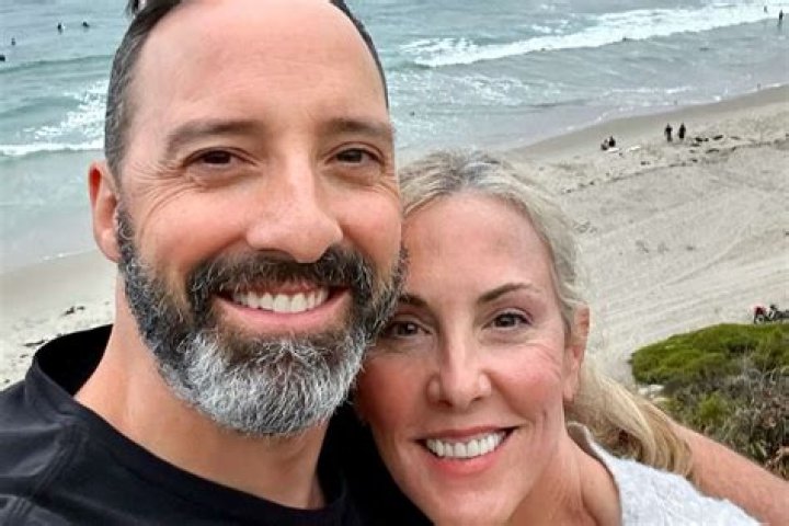 Tony Hale’s Wife: Who is Tony Hale Dating?
