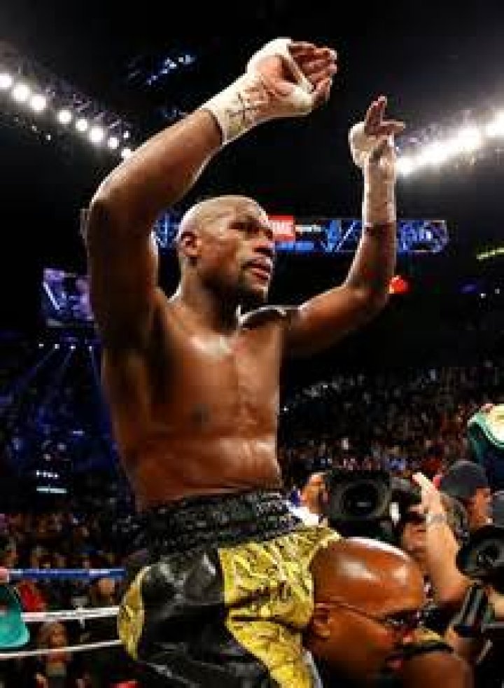 Top Celebrity Sports Bets by Floyd Mayweather Jr., Charlie Sheen, 50 Cent, Drake, Ashton Kutcher, & more