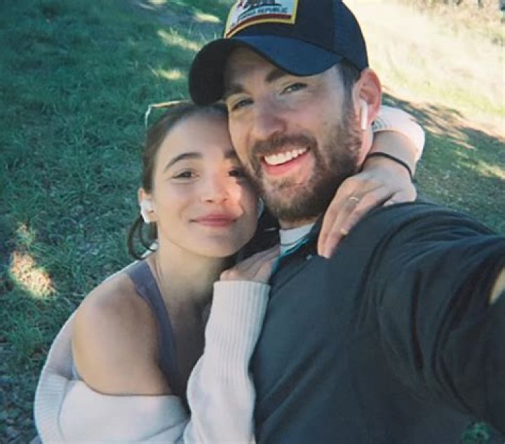 Vicky Betancourt Molina’s Girlfriend: Who is Vicky Betancourt Molina Dating?