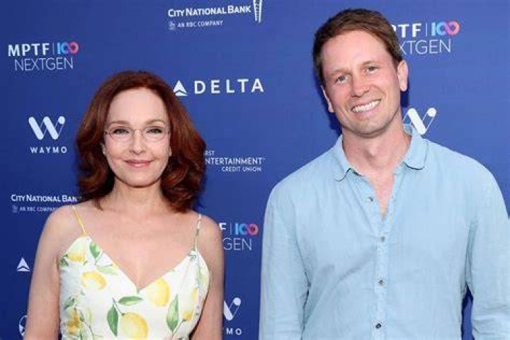 Who is Amy Yasbeck Dating – Amy Yasbeck's Boyfriend & Exes