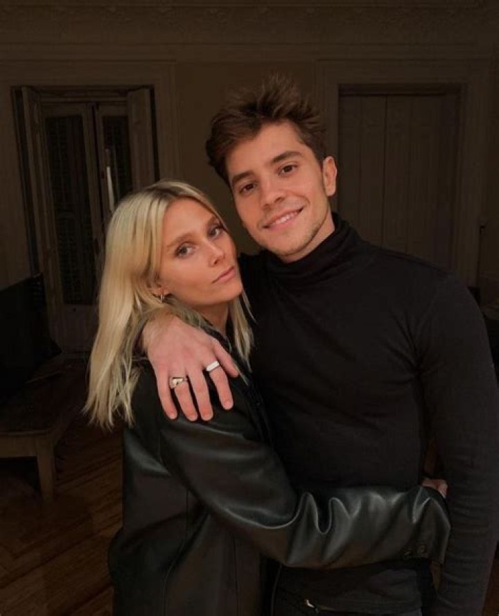 Who is Andre Lamoglia Dating – Andre Lamoglia's Girlfriend & Exes
