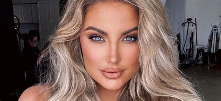 Who is Ashley Alexiss Dating – Ashley Alexiss's Boyfriend & Exes