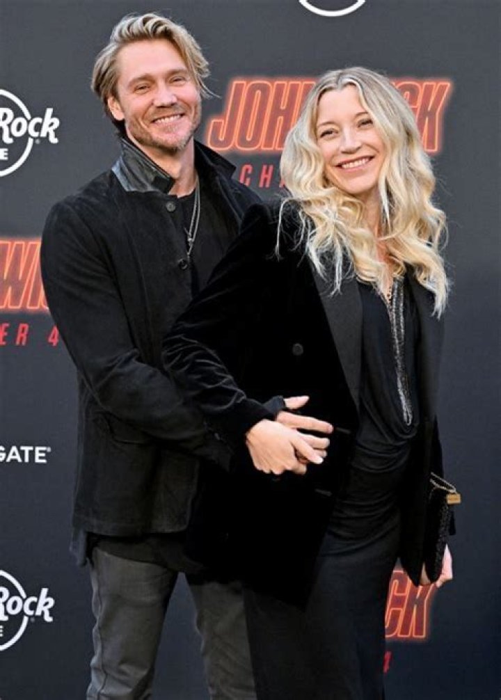 Who is Ashley Hesseltine Dating – Ashley Hesseltine's Boyfriend & Exes