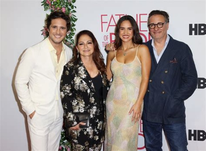 Who is Diego Boneta Dating – Diego Boneta's Girlfriend & Exes