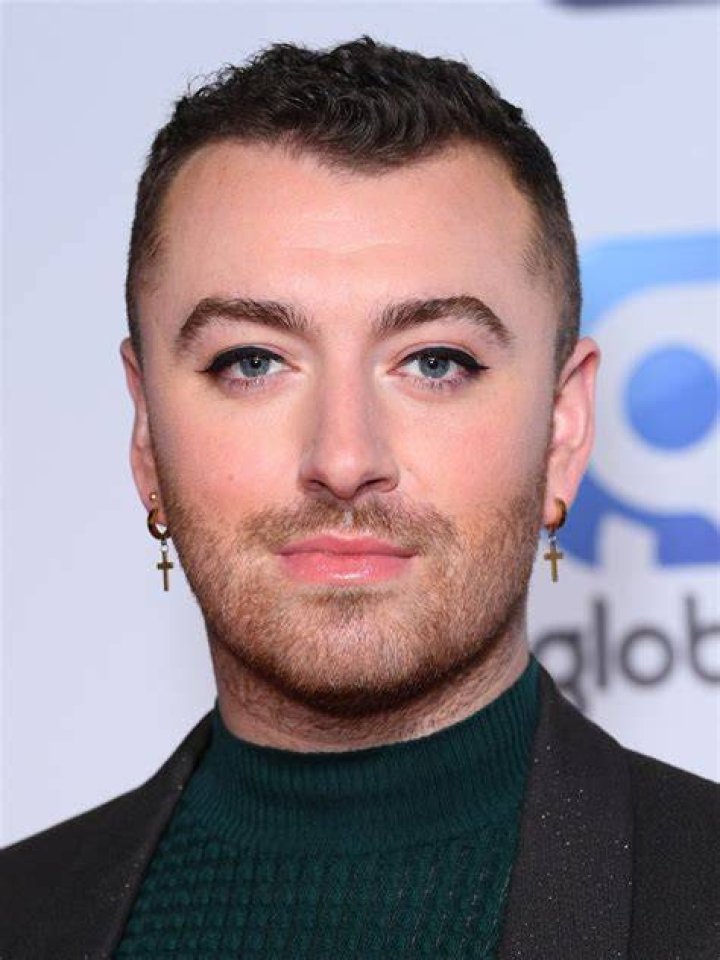 Who is Dominique Provost-Chalkley Dating – Dominique Provost-Chalkley's Boyfriend & Exes