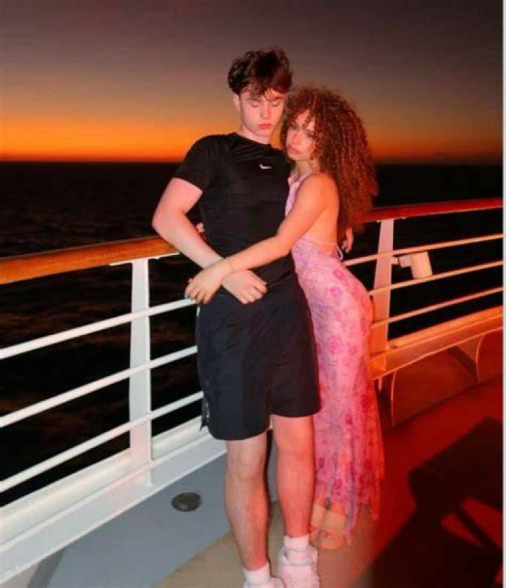 Who is Eli Brown Dating – Eli Brown's Girlfriend & Exes