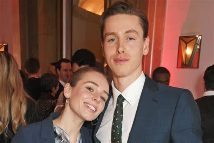 Who is Harris Dickinson Dating – Harris Dickinson's Girlfriend & Exes