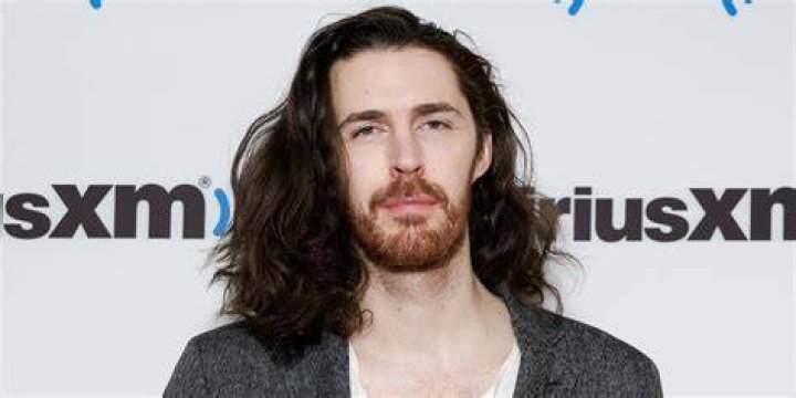 Who is Hozier Dating – Hozier's Girlfriend & Exes