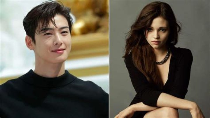 Who is India Eisley Dating – India Eisley's Boyfriend & Exes