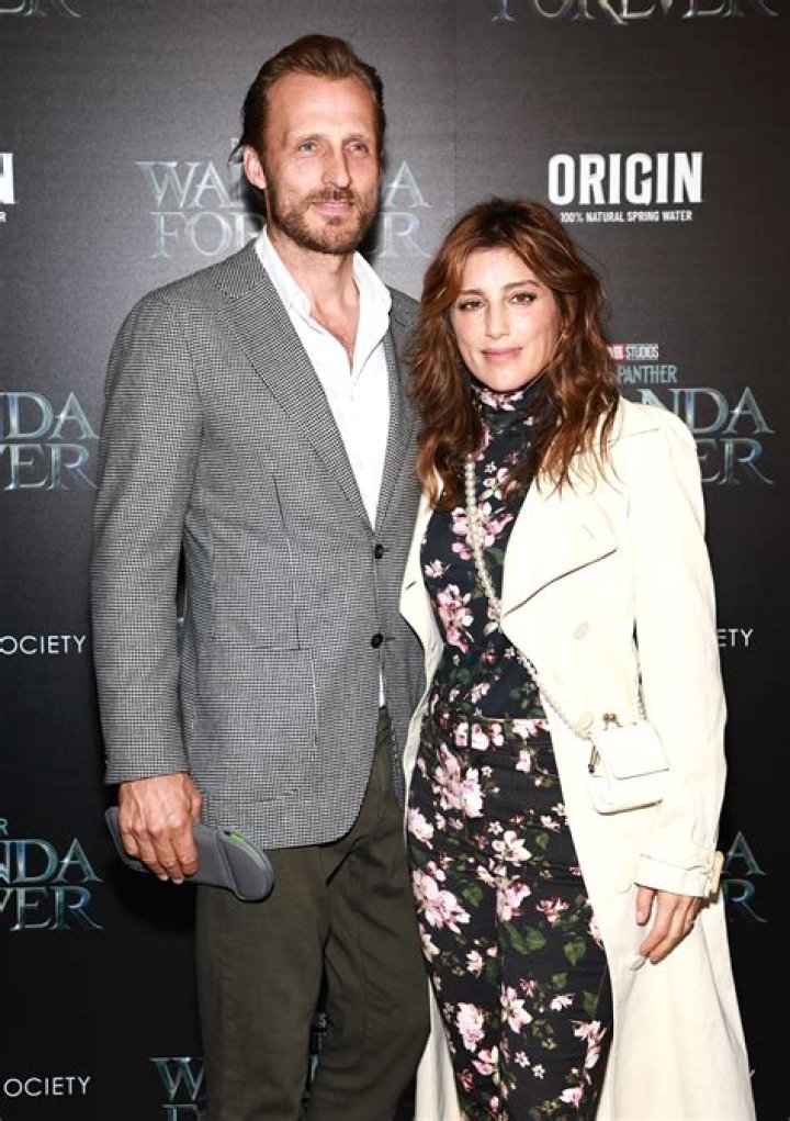 Who is Jennifer Esposito Dating – Jennifer Esposito's Husband & Exes