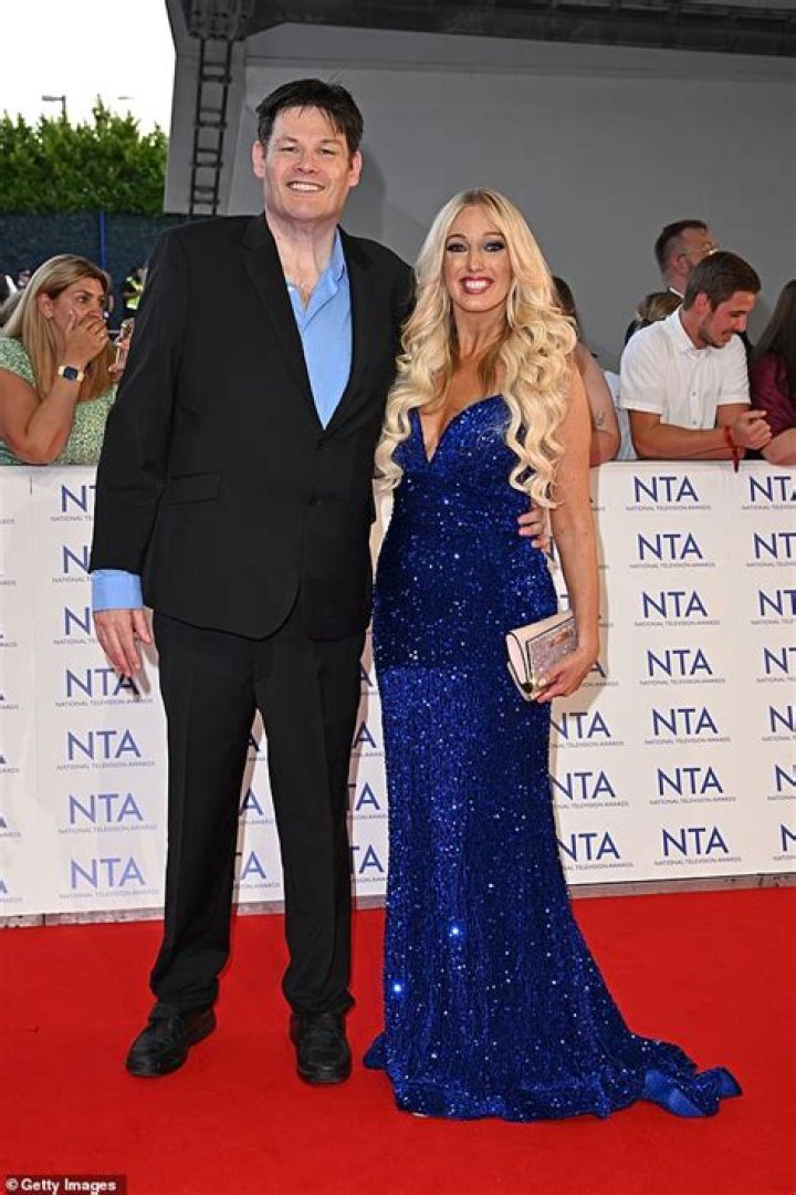 Who is Jon Lee Dating – Jon Lee's Husband & Exes