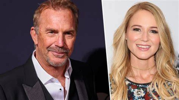 Who is Kevin Hayes Dating – Kevin Hayes's Girlfriend & Exes
