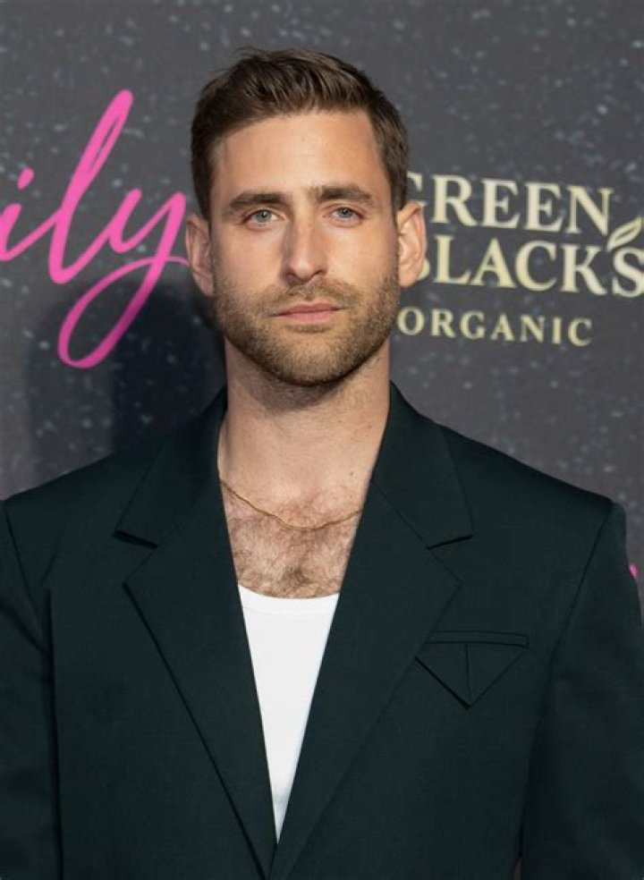 Who is Oliver Jackson Cohen Dating – Oliver Jackson Cohen's Girlfriend & Exes
