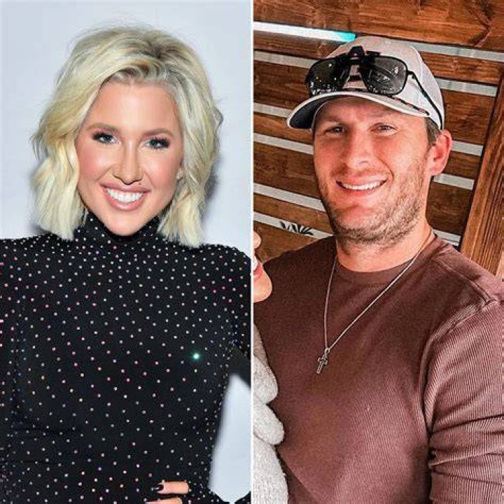 Who is Savannah Chrisley Dating – Savannah Chrisley's Boyfriend & Exes