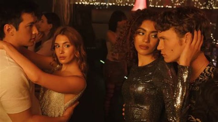 Who is Sophie Nelisse Dating – Sophie Nelisse's Boyfriend & Exes