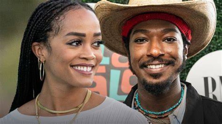 Willy William’s Girlfriend: Who is Willy William Dating?