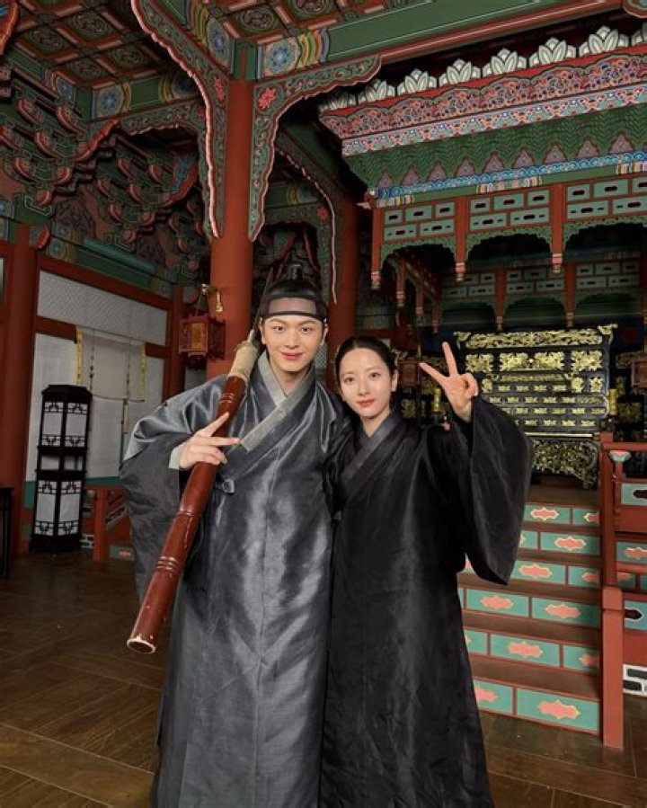 Yook Sungjae’s Girlfriend: Who is Yook Sungjae Dating?